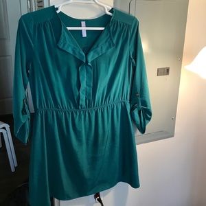 Green long sleeve dress